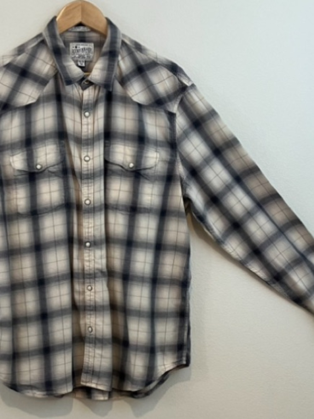 Lucky Brand | Gray & Cream Plaid Snap-Down Long Sleeve Shirt